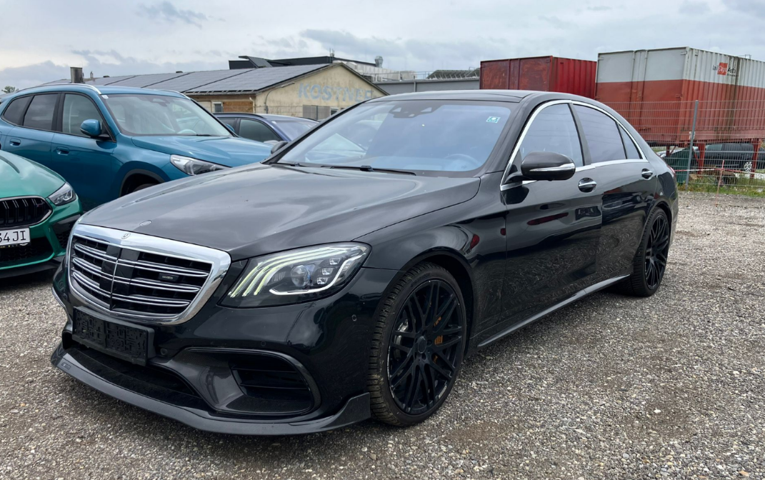 Mercedes-AMG S 63 Brabus Rocket 800 – Luxuslimousine mieten in Bratislava – Exclusive Rentals